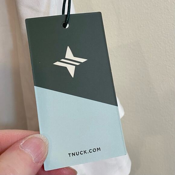 Tuckernuck Tnuck Sport White Scalloped 14” Lined Tennis Skirt Women’s XXL NWT - Picture 5 of 12